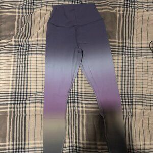BRAND NEW Alo Yoga Ombre Leggings Size Small